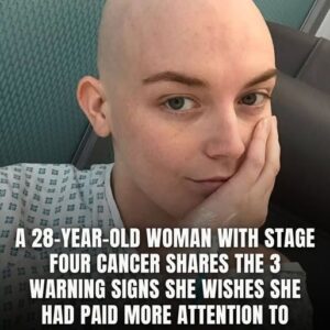 Woman with stage 4 bowel cancer shares warning signs – and one she wishes she noticed earlier Woman with stage 4 bowel cancer shares warning signs – and one she wishes she noticed earlier