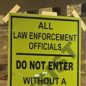 Tucson pizza shop sparks firestorm with controversial sign Tucson pizza shop sparks firestorm with controversial sign