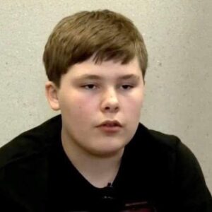 13-year-old boy stops kidnapper with a toy his mom bought for him 13-year-old boy stops kidnapper with a toy his mom bought for him
