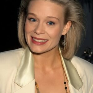 STAR GONE Lar Park Lincoln dead: Knots Landing and Friday the 13th star dies aged 63 after breast cancer battle STAR GONE Lar Park Lincoln dead: Knots Landing and Friday the 13th star dies aged 63 after breast cancer battle