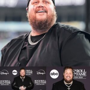 Jelly Roll’s Incredible Weight Loss Leaves Viewers Inspired: “Absolutely Crushing It” Jelly Roll’s Incredible Weight Loss Leaves Viewers Inspired: “Absolutely Crushing It”