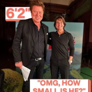 Fans Say Tom Cruise Looks ‘Tiny’ Near TV Presenter Richard Wilkins in New Joint Photo Fans Say Tom Cruise Looks ‘Tiny’ Near TV Presenter Richard Wilkins in New Joint Photo