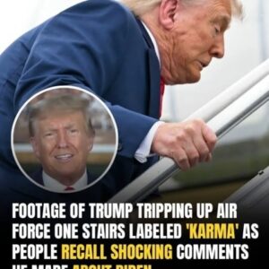 Trump Stumbles Up Air Force One Stairs— Social Media Hails ‘Karma’ After He M0cked Biden Trump Stumbles Up Air Force One Stairs— Social Media Hails ‘Karma’ After He M0cked Biden