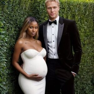 The dark-skinned model got married to a blue-eyed blonde: Now they have incredibly beautiful children The dark-skinned model got married to a blue-eyed blonde: Now they have incredibly beautiful children
