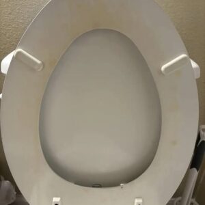 How I Successfully Removed Those Annoying Yellow Toilet Stains How I Successfully Removed Those Annoying Yellow Toilet Stains