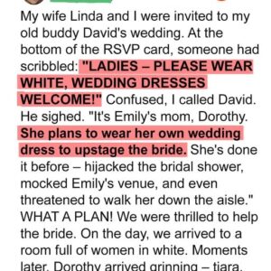 Bride’s clever response to mom’s inappropriate white dress steals the show Bride’s clever response to mom’s inappropriate white dress steals the show
