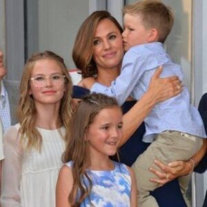 Jennifer Garner spotted with boyfriend – people notice one detail Jennifer Garner spotted with boyfriend – people notice one detail