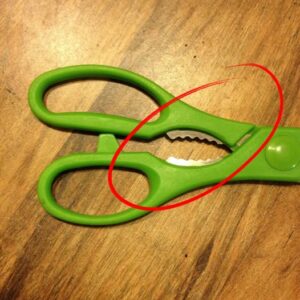 What Is That Weird Toothed Part on Kitchen Scissors For? What Is That Weird Toothed Part on Kitchen Scissors For?