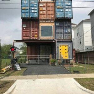 Man Uses 11 Shipping Containers To Build His 2,500 Square Foot Dream House, And The Inside Looks Amazing Man Uses 11 Shipping Containers To Build His 2,500 Square Foot Dream House, And The Inside Looks Amazing