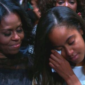 20 Minutes ago in Chicago, Michelle Obama was confirmed as…See more 20 Minutes ago in Chicago, Michelle Obama was confirmed as…See more