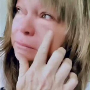 Valerie Bertinelli admits that she tested positive for…See more Valerie Bertinelli admits that she tested positive for…See more