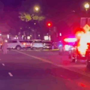 BREAKING: At least 4 people sh BREAKING: At least 4 people sh