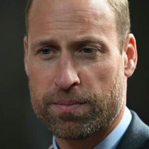 Sad news: William sorrowfully announces to all of England that the royal family has suffered an immense loss, which is…