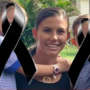 Young woman puts daughter inside the fir… See more