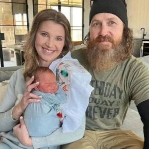 P1. Jase and Missy Robertson’s Journey: Overcoming Obstacles and Finding Strength