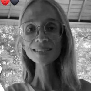 27 year old woman ends up DYing after deciding to eat only F… see more