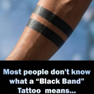 People Keep Asking About the Meaning Behind Black Band Tattoos — But What Looks Like a Simple Minimalist Design Often Hides Deeply Personal Stories of Grief, Strength, Transformation, and Identity, While Viral Online Rumors About Secret Symbolism Continue Spreading Across the Internet, Leaving Many Surprised by the Emotional Truth Behind the Popular Tattoo Trend