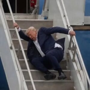 Trump FALLS AGAIN! — White House Doctor Breaks Silence!