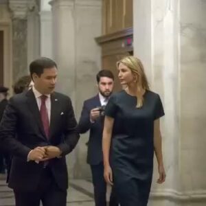 🚨Photo Of Trump Family On Election Night Turns Heads After People Spot Small Detail!…
