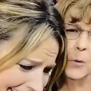 Savannah Guthrie Devastated As Police Probe Gruesome Crime Scene At Missing Eighty Four Year Old Mothers Home